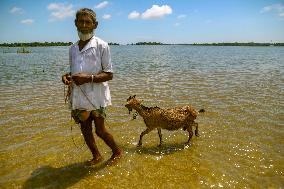 BANGLADESH-SUNAMGANJ-FLOODS-AFTERMATH