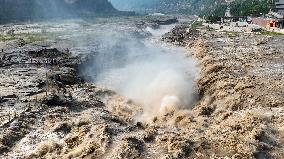 #CHINA-SHANXI-HUKOU WATERFALL (CN)