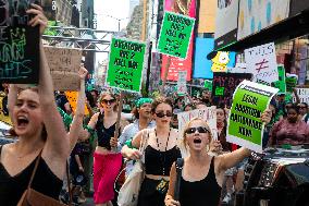 U.S.-NEW YORK-ABORTION RIGHTS-PROTEST