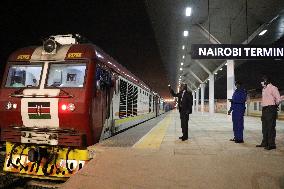 KENYA-MOMBASA-NAIROBI-RAILWAY-FREIGHT SERVICE