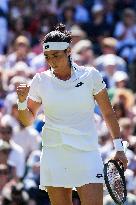 (SP)BRITAIN-LONDON-TENNIS-WIMBLEDON-WOMEN'S SINGLES-SEMIFINALS