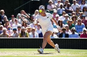(SP)BRITAIN-LONDON-TENNIS-WIMBLEDON-WOMEN'S SINGLES-SEMIFINALS