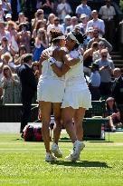 (SP)BRITAIN-LONDON-TENNIS-WIMBLEDON-WOMEN'S SINGLES-SEMIFINALS