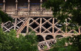 FRANCE-PARIS-EIFFEL TOWER-RUST