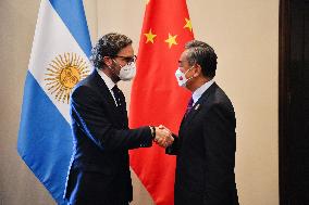 INDONESIA-BALI-CHINA-ARGENTINA-WANG YI-FM-MEETING