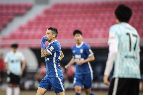 (SP)CHINA-DALIAN-FOOTBALL-CSL-WUHAN CHANGJIANG VS WUHAN THREE TOWNS (CN)