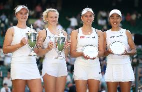 (SP)BRITAIN-LONDON-TENNIS-WIMBLEDON-WOMEN'S DOUBLES-FINAL