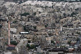TURKEY-CAPPADOCIA-LANDSCAPE
