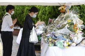 Japan in mourning after ex-PM Abe's assassination