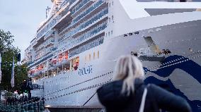 AUSTRALIA-SYDNEY-CRUISE SHIP-COVID-19