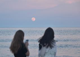 #CHINA-SUPERMOON (CN)