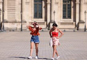 FRANCE-HEATWAVE-DAILY LIFE