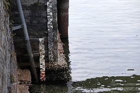 ITALY-LAKE COMO-LOW LEVEL