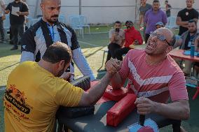 MIDEAST-GAZA-ARM WRESTLING