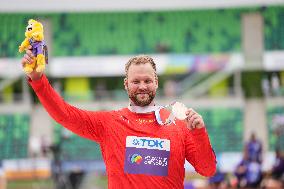 (SP)U.S.-EUGENE-ATHLETICS-WORLD CHAMPIONSHIPS-MEN'S HAMMER THROW-AWARDING CEREMONY