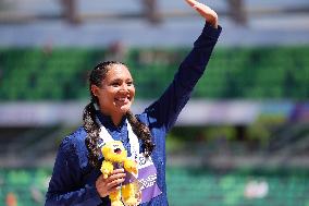 (SP)U.S.-EUGENE-ATHLETICS-WORLD CHAMPIONSHIPS-WOMEN'S HAMMER THROW-AWARDING CEREMONY