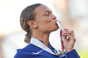 (SP)U.S.-EUGENE-ATHLETICS-WORLD CHAMPIONSHIPS-WOMEN'S HEPTATHLON-AWARDING CEREMONY