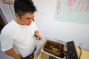 CHINA-LIAONING-SHENYANG-PASTRY CHEF-CHINESE CULTURE (CN)