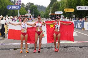 (SP)U.S.-EUGENE-ATHLETICS-WORLD CHAMPIONSHIPS-WOMEN'S 35KM RACE WALK