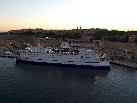 MALTA-VALLETTA-LOGOS HOPE-FLOATING BOOK FAIR