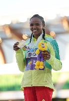 (SP)U.S.-EUGENE-ATHLETICS-WORLD CHAMPIONSHIPS-WOMEN'S 5000M-AWARDING CEREMONY