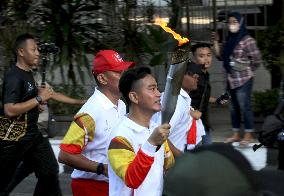 (SP)INDONESIA-SURAKARTA-ASEAN PARA GAMES 2022-TORCH RELAY