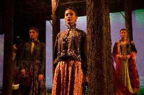 INDIA-NEW DELHI-FDCI INDIA COUTURE WEEK