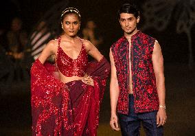 INDIA-NEW DELHI-FASHION SHOW-COUTURE WEEK