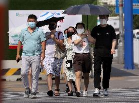 Xinhua Headlines: Heatwaves send another climate warning, highlighting need for green actions