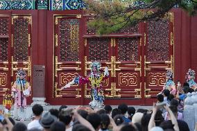 CHINA-BEIJING-MIAOYING TEMPLE-DRAMA (CN)