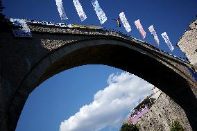 (SP)BOSNIA AND HERZEGOVINA-MOSTAR-OLD BRIDGE HIGH DIVING COMPETITION
