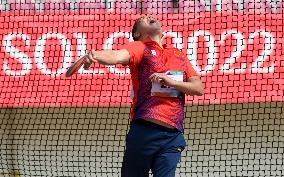 (SP)INDONESIA-SURAKARTA-ASEAN PARA GAMES 2022-ATHLETICS-DISCUS THROW