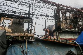 PHILIPPINES-MANILA-RESIDENTIAL FIRE