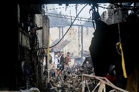 PHILIPPINES-MANILA-RESIDENTIAL FIRE