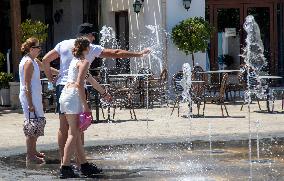 CYPRUS-LIMASSOL-HEAT WAVE