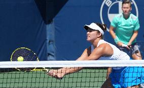 (SP)CANADA-TORONTO-TENNIS-NATIONAL BANK OPEN-WOMEN'S DOUBLES