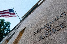 U.S.-WASHINGTON, D.C.-JUSTICE DEPARTMENT-TRUMP-SEARCH WARRANT