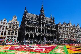 BELGIUM-BRUSSELS-FLOWER CARPET