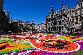 BELGIUM-BRUSSELS-FLOWER CARPET