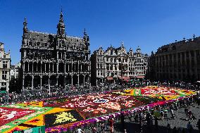 BELGIUM-BRUSSELS-FLOWER CARPET