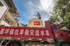 CHINA-CHONGQING-DROUGHT RELIEF-WATER SUPPLY (CN)