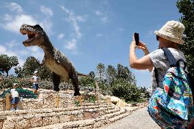 MIDEAST-JERUSALEM-MODEL DINOSAURS-EXHIBITION