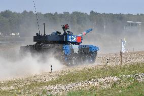 RUSSIA-MOSCOW-TANK BIATHLON-CHINESE TEAM