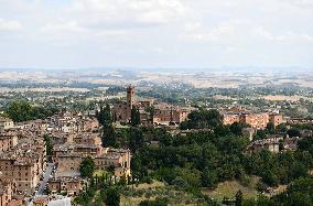 ITALY-SIENA-DAILY LIFE