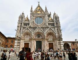 ITALY-SIENA-DAILY LIFE
