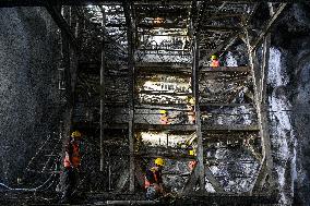 CHINA-GUANGXI-RAILWAY-TUNNEL-CONSTRUCTION (CN)