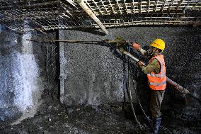 CHINA-GUANGXI-RAILWAY-TUNNEL-CONSTRUCTION (CN)