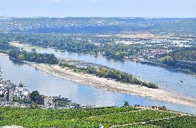 GERMANY-RIVER RHINE-WATER LEVEL