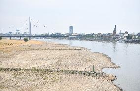 GERMANY-RIVER RHINE-WATER LEVEL