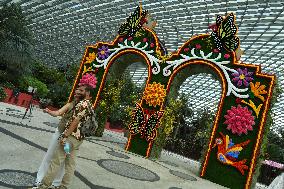 SINGAPORE-FLORAL DISPLAY